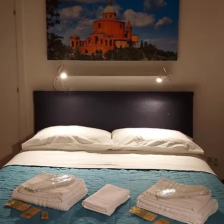 Sguardo A San Luca Apartamento Bolonia