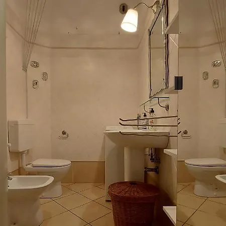 Sguardo A San Luca Apartamento *